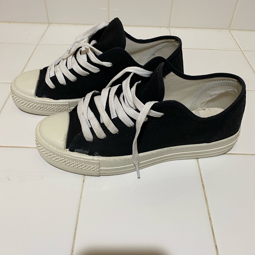 PIA PRISON INDUSTRY AUTHORITIES SHOES SIZE 9 and half asking for 50$